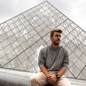 Meet your Posher, Nathan